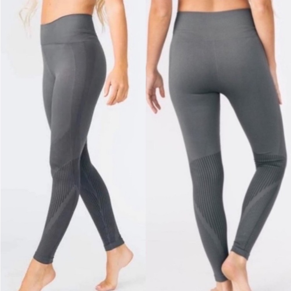 Zyia Active Women's Gray Seamless Grid High Rise Compression Leggings Size Large